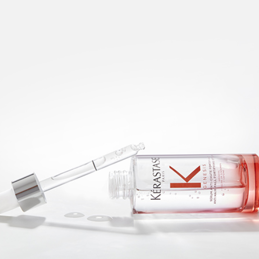 model with blonde hair