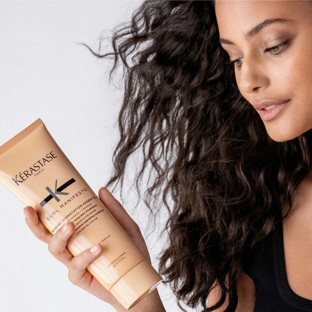 Curl Manifesto Essential Hydrating Conditioner for Curly Hair